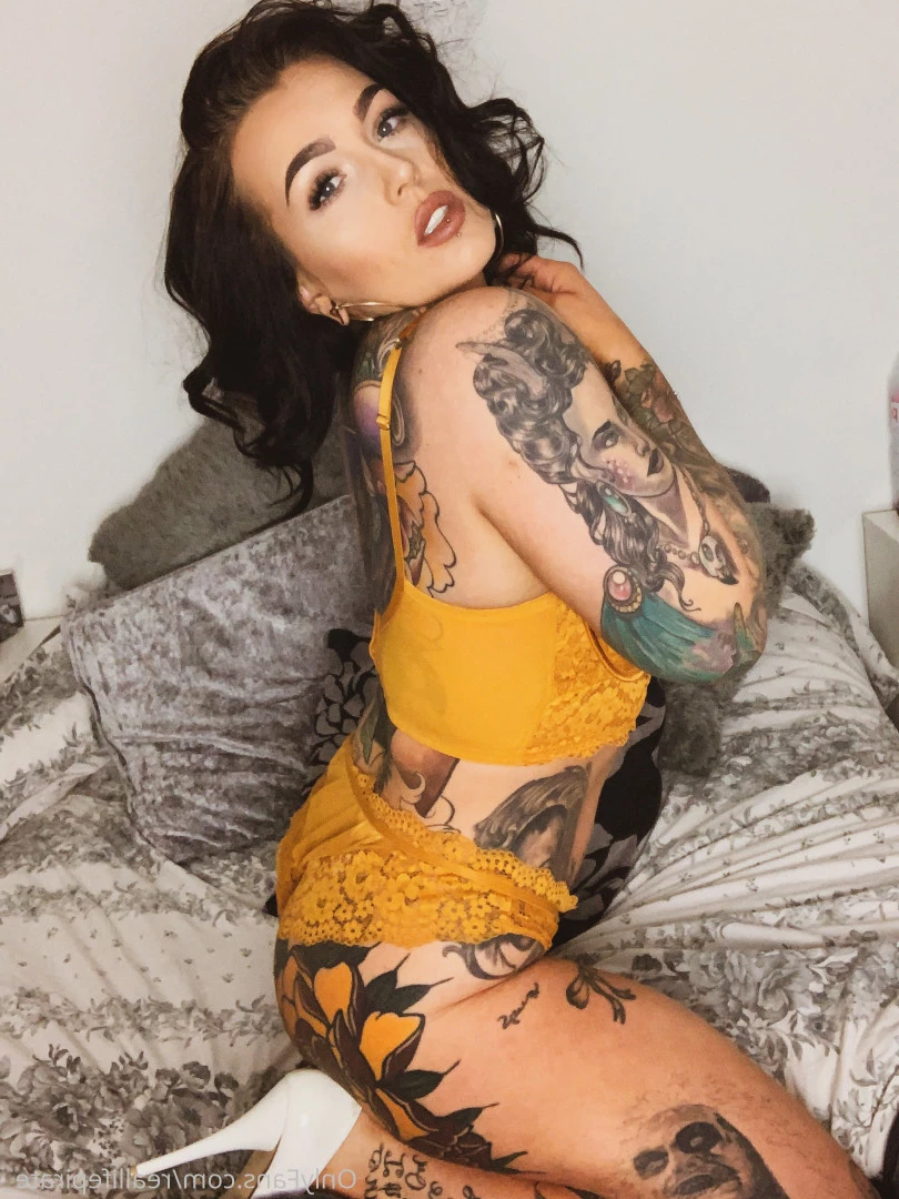 FITANDTHICC 😈 [ naughtynaturalnova ] Onlyfans leaked photo 6698205 on Hotleaks.tv