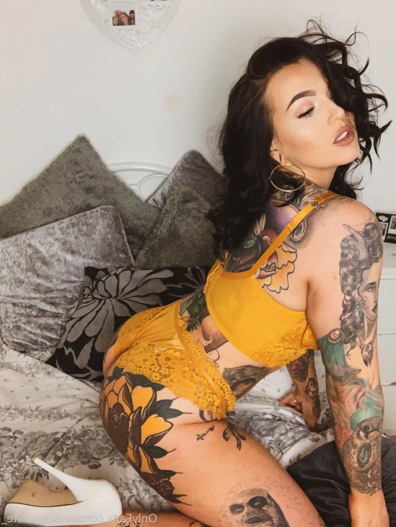 FITANDTHICC 😈 [ naughtynaturalnova ] Onlyfans leaked photo 6699440 on Hotleaks.tv