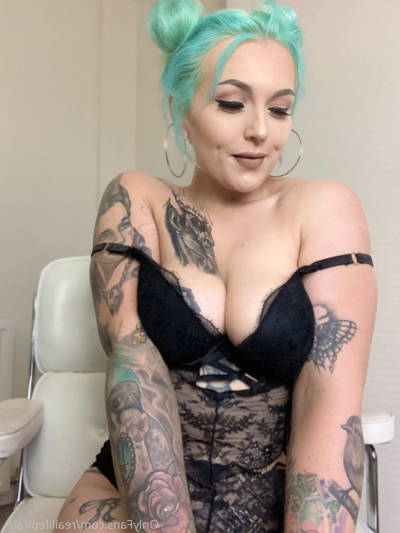 FITANDTHICC 😈 [ naughtynaturalnova ] Onlyfans leaked photo 6714504 on Hotleaks.tv
