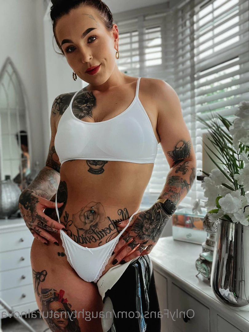 FITANDTHICC 😈 [ naughtynaturalnova ] Onlyfans leaked photo 6715321 on Hotleaks.tv