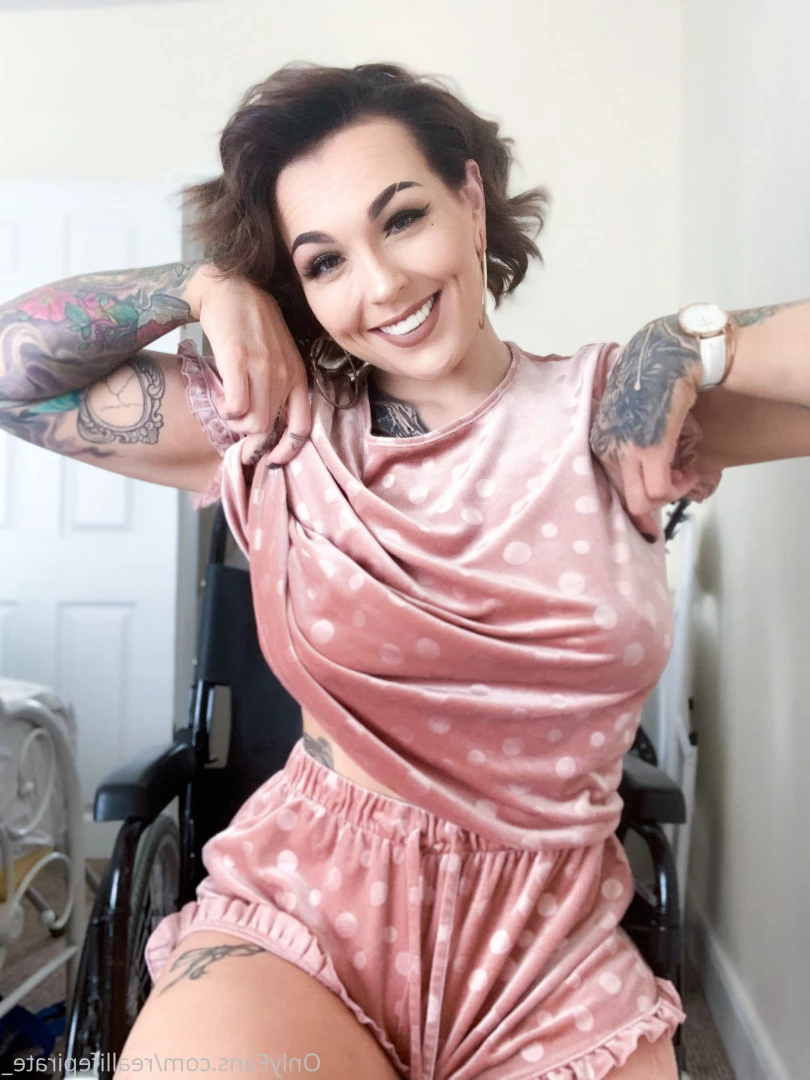 FITANDTHICC 😈 [ naughtynaturalnova ] Onlyfans leaked photo 6716660 on Hotleaks.tv