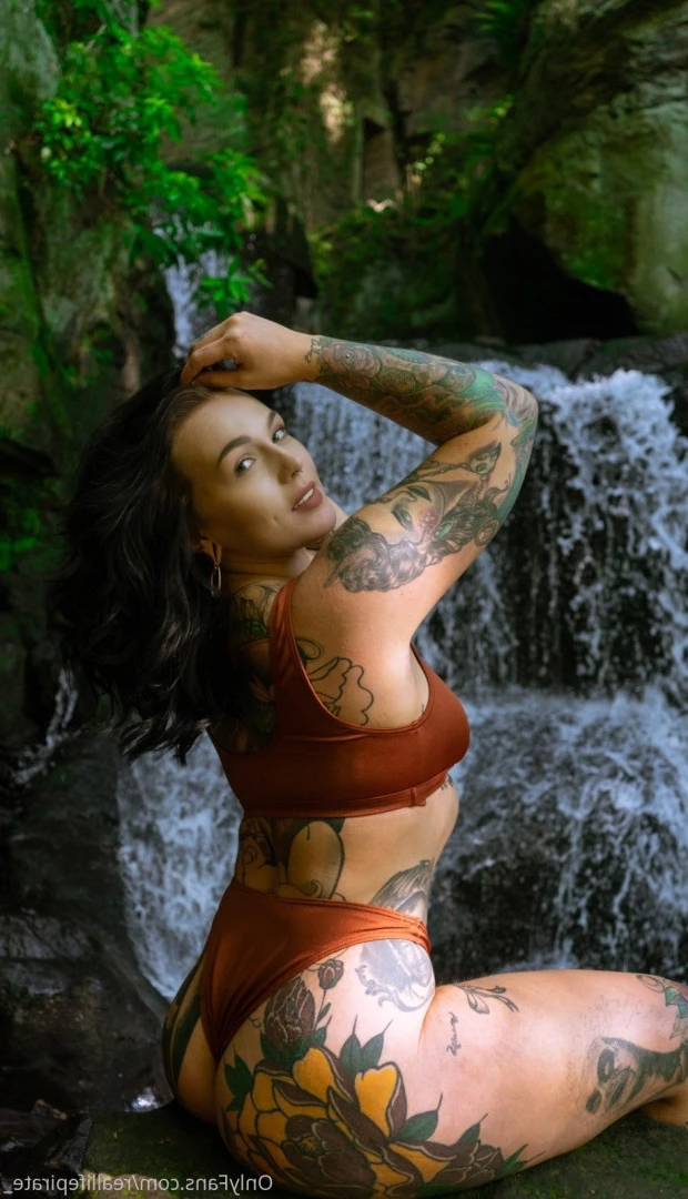 FITANDTHICC 😈 [ naughtynaturalnova ] Onlyfans leaked photo 6717403 on Hotleaks.tv