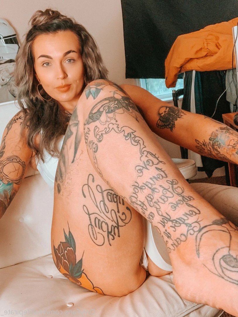 FITANDTHICC 😈 [ naughtynaturalnova ] Onlyfans leaked photo 6717456 on Hotleaks.tv