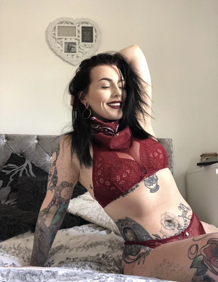 FITANDTHICC 😈 [ naughtynaturalnova ] Onlyfans leaked photo 6717687 on Hotleaks.tv