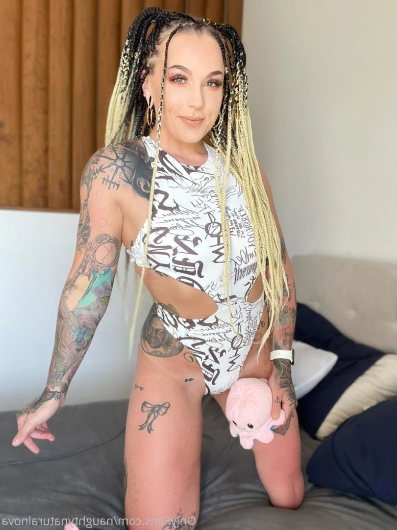 FITANDTHICC 😈 [ naughtynaturalnova ] Onlyfans leaked photo 6722373 on Hotleaks.tv