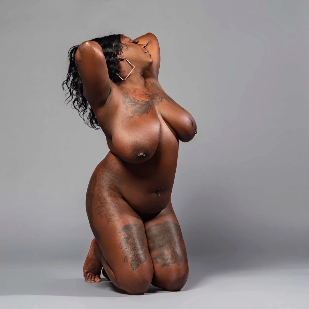 Bigoltiddybitty 👅 [ nikkistackzzz ] Onlyfans leaked photo 7388678 on Hotleaks.tv