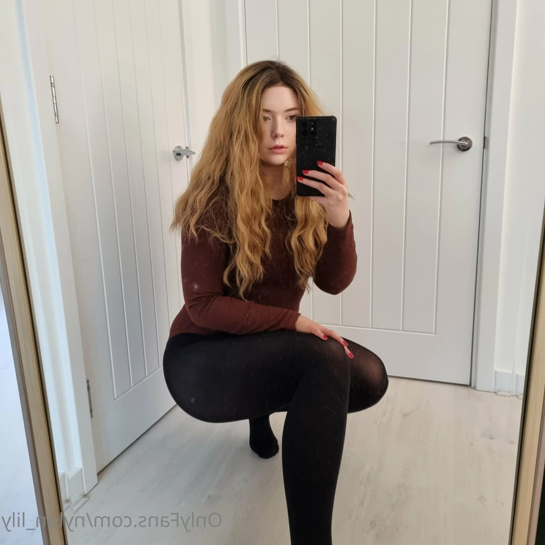 Nylon Lily [ nylon_lily ] Onlyfans leaked photo 6676157 on Hotleaks.tv