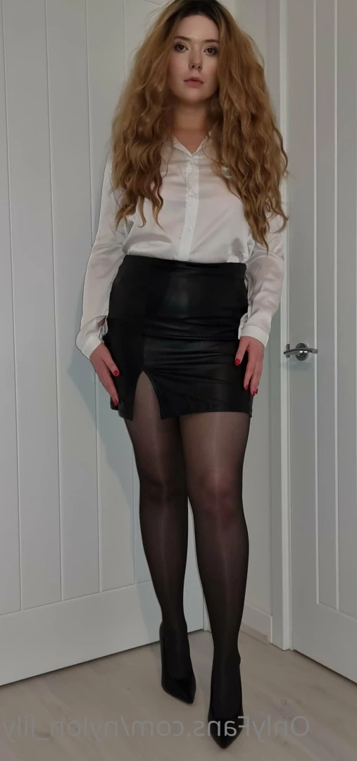 Nylon Lily [ nylon_lily ] Onlyfans leaked photo 6682375 on Hotleaks.tv