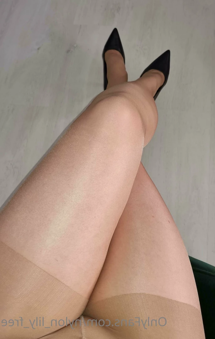 Nylon Lily [ nylon_lily_free ] Onlyfans leaked photo 7361582 on Hotleaks.tv