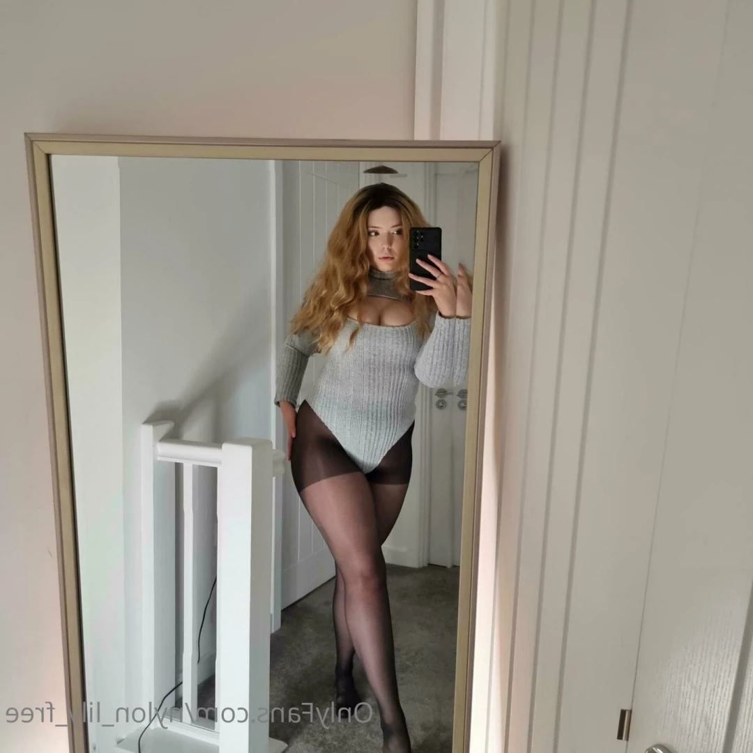 Nylon Lily [ nylon_lily_free ] Onlyfans leaked photo 7361850 on Hotleaks.tv