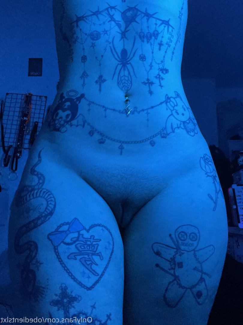 baby ☆ girl [ obedientslxt ] Onlyfans leaked photo 7336581 on Hotleaks.tv