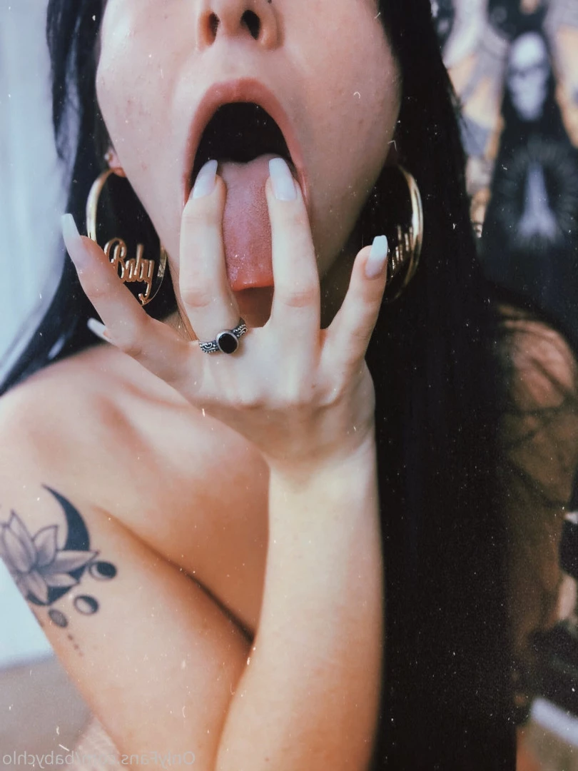 baby ☆ girl [ obedientslxt ] Onlyfans leaked photo 7337947 on Hotleaks.tv