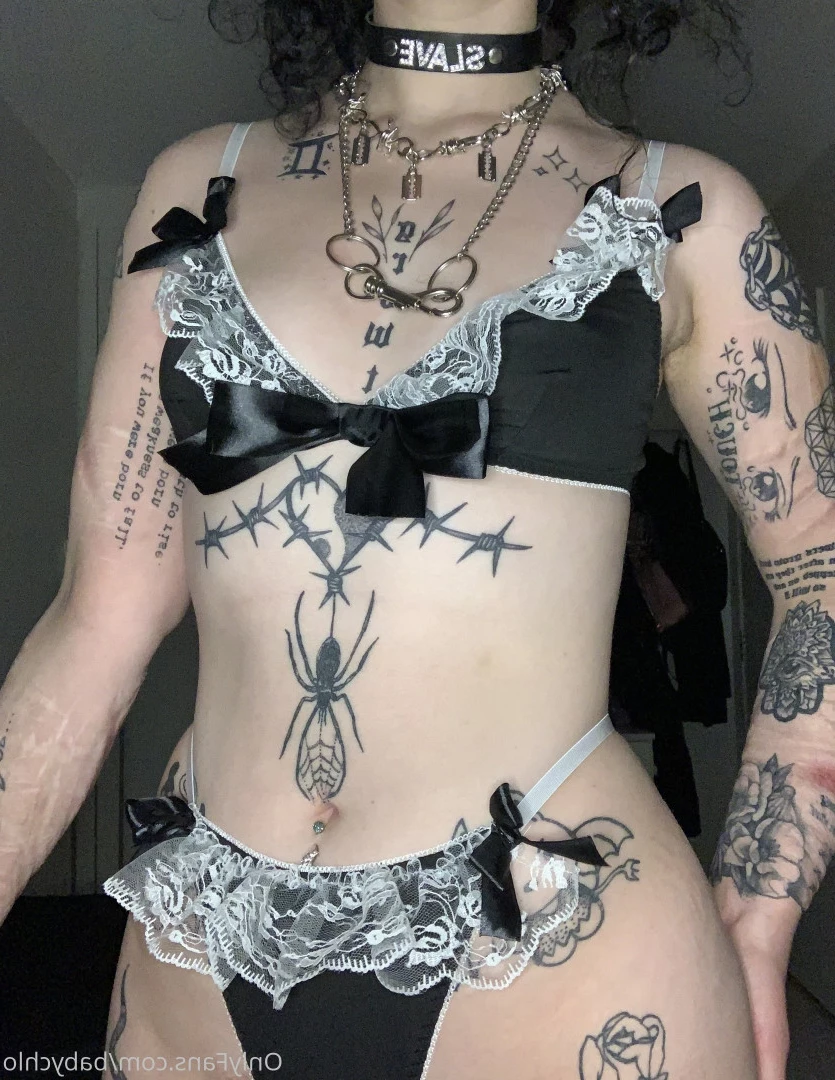 baby ☆ girl [ obedientslxt ] Onlyfans leaked photo 7339434 on Hotleaks.tv
