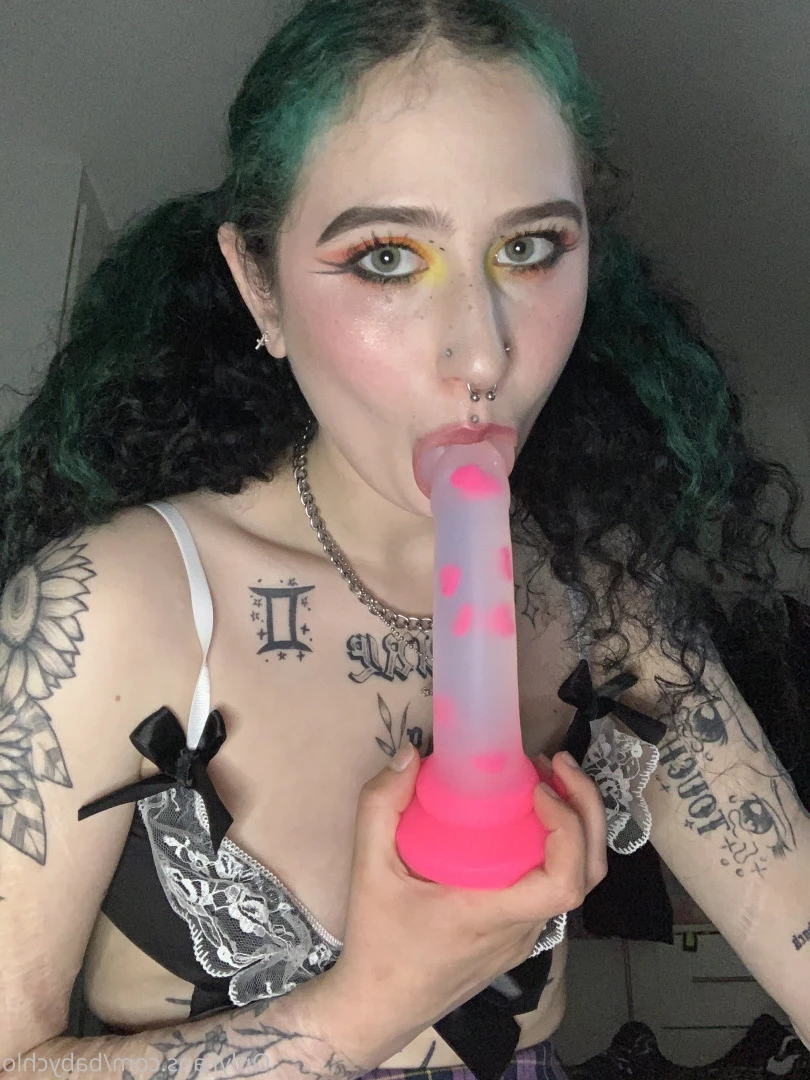baby ☆ girl [ obedientslxt ] Onlyfans leaked photo 7340457 on Hotleaks.tv