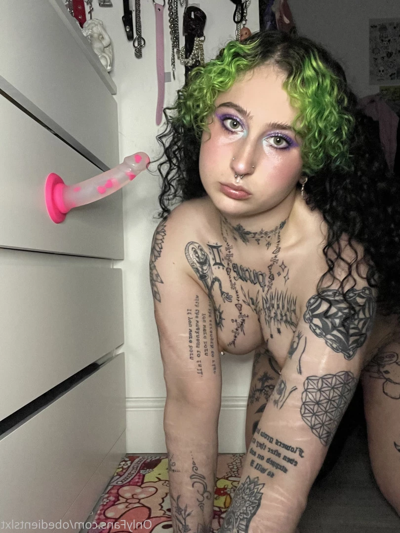 baby ☆ girl [ obedientslxt ] Onlyfans leaked photo 7342770 on Hotleaks.tv