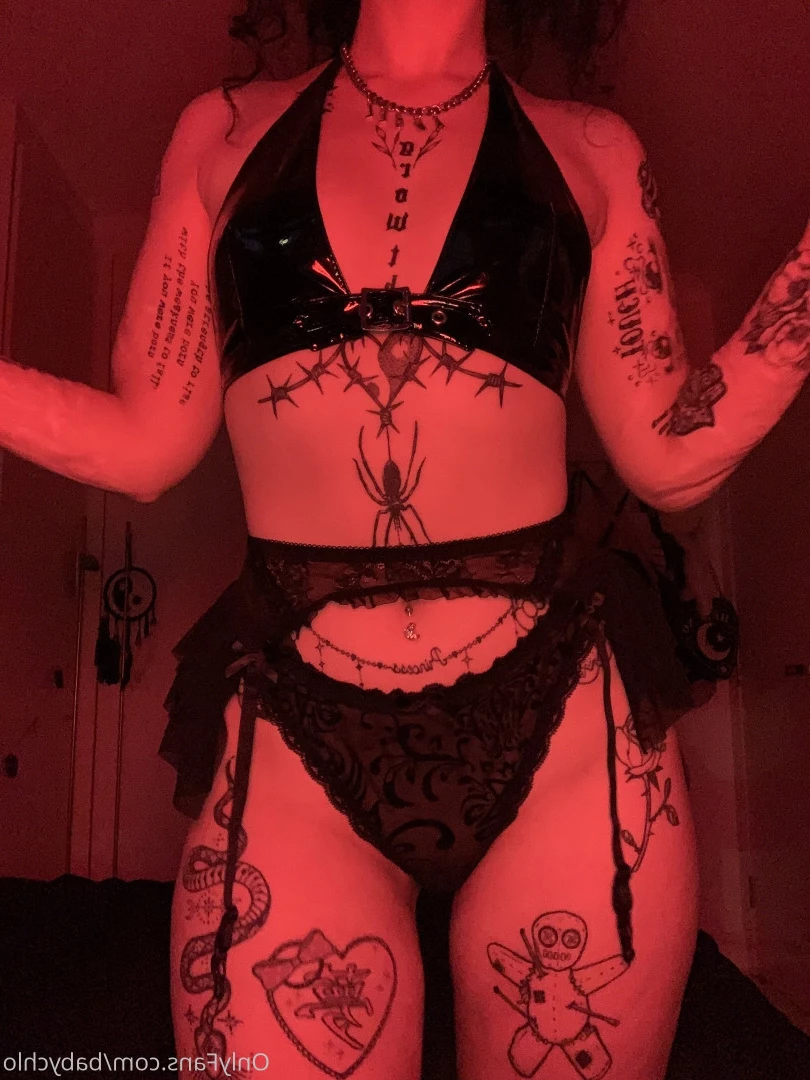 baby ☆ girl [ obedientslxt ] Onlyfans leaked photo 7344652 on Hotleaks.tv