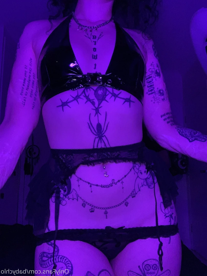 baby ☆ girl [ obedientslxt ] Onlyfans leaked photo 7345713 on Hotleaks.tv