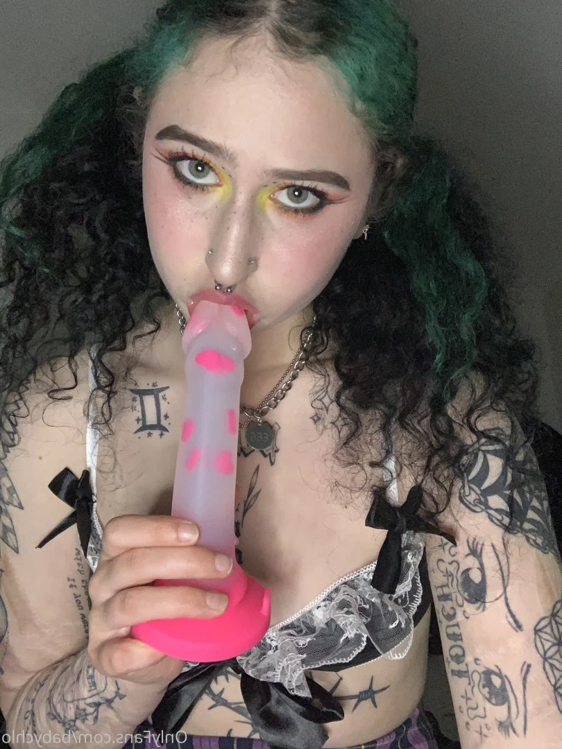 baby ☆ girl [ obedientslxt ] Onlyfans leaked photo 7345955 on Hotleaks.tv