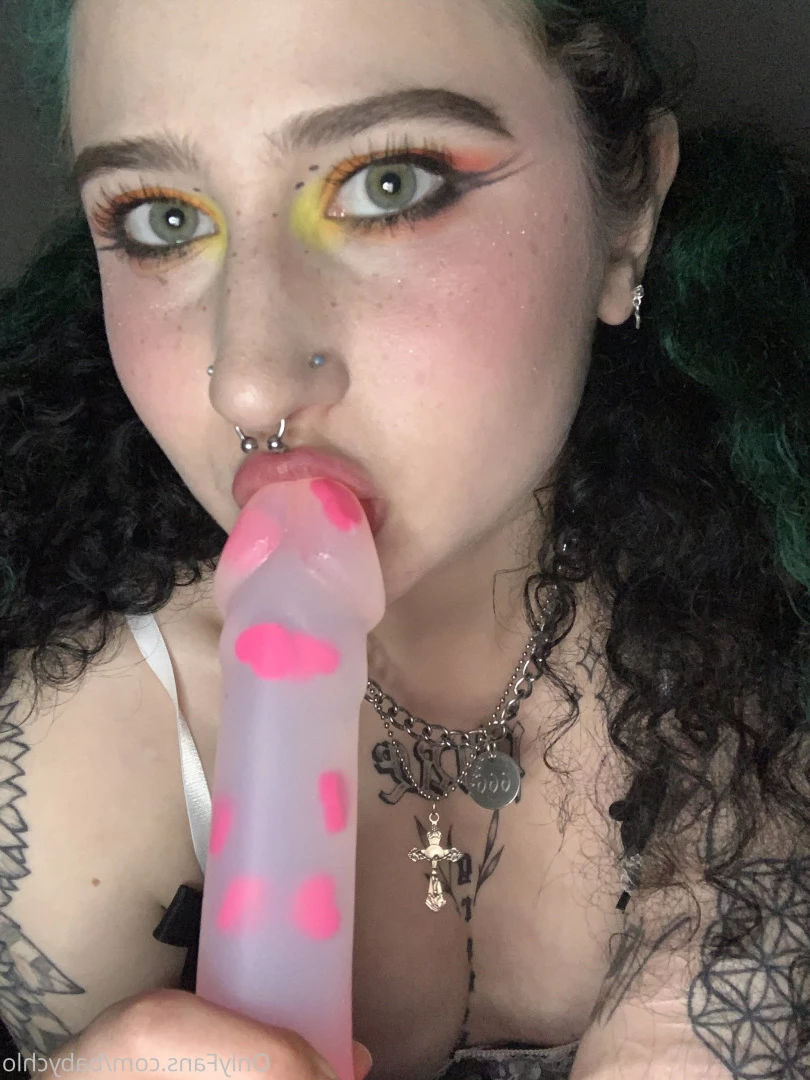 baby ☆ girl [ obedientslxt ] Onlyfans leaked photo 7346324 on Hotleaks.tv