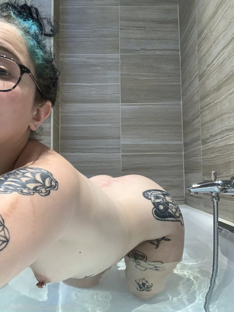 baby ☆ girl [ obedientslxt ] Onlyfans leaked photo 7346672 on Hotleaks.tv