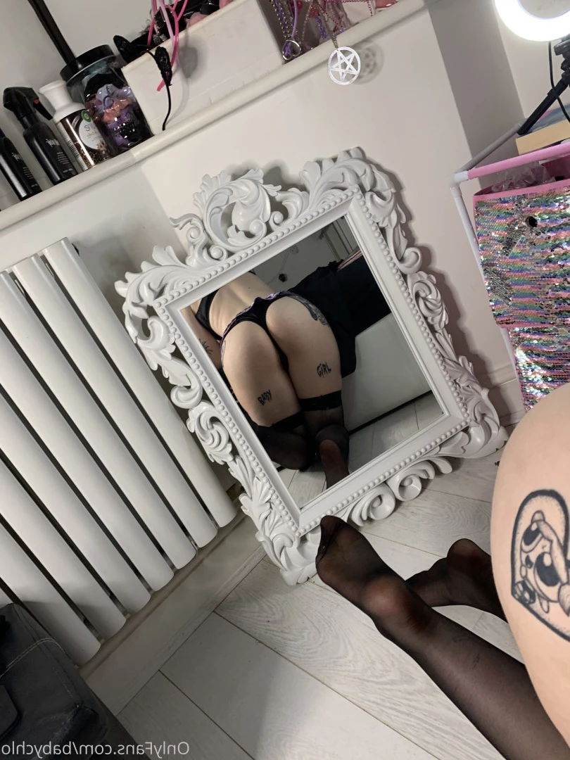 baby ☆ girl [ obedientslxt ] Onlyfans leaked photo 7347372 on Hotleaks.tv