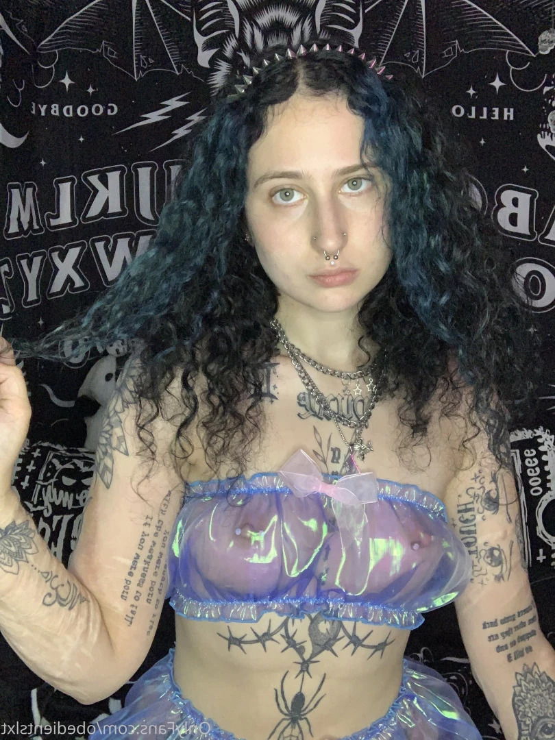 baby ☆ girl [ obedientslxt ] Onlyfans leaked photo 7347481 on Hotleaks.tv