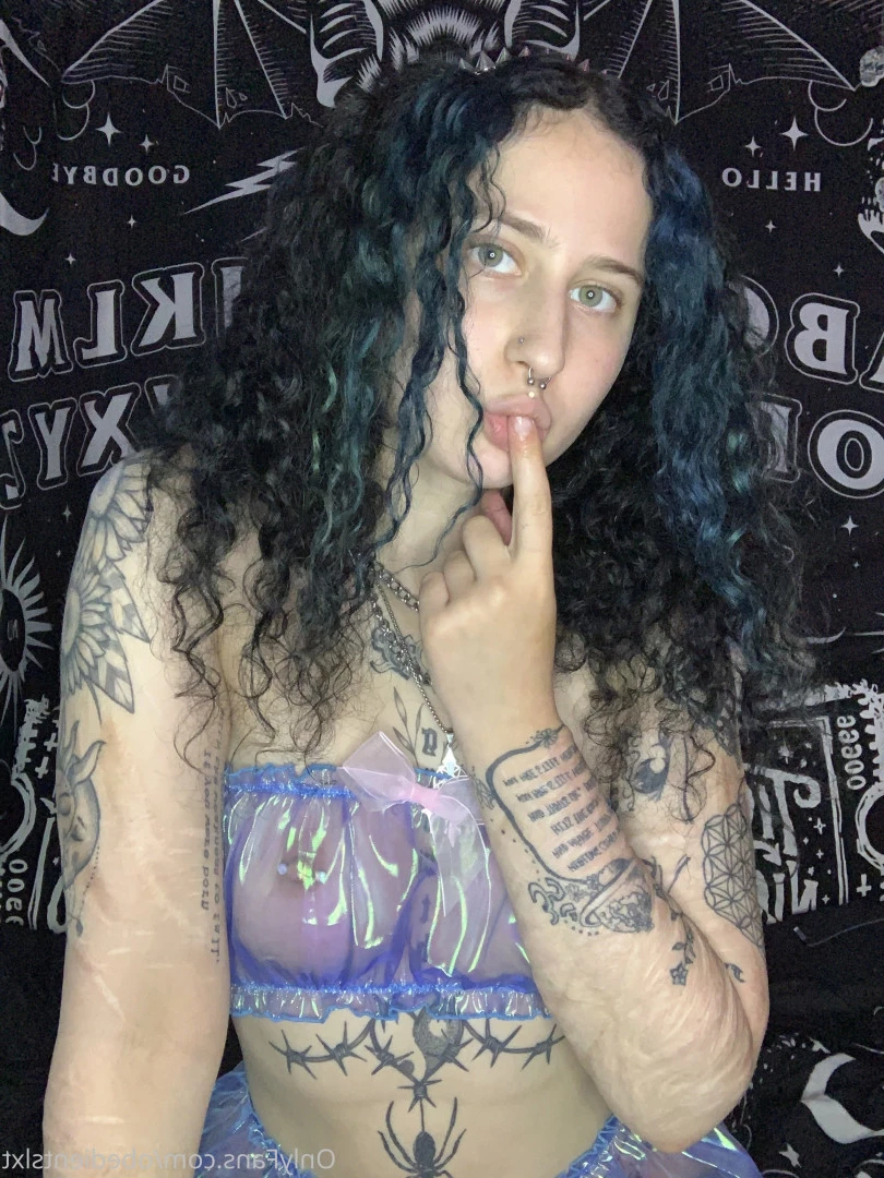 baby ☆ girl [ obedientslxt ] Onlyfans leaked photo 7348460 on Hotleaks.tv