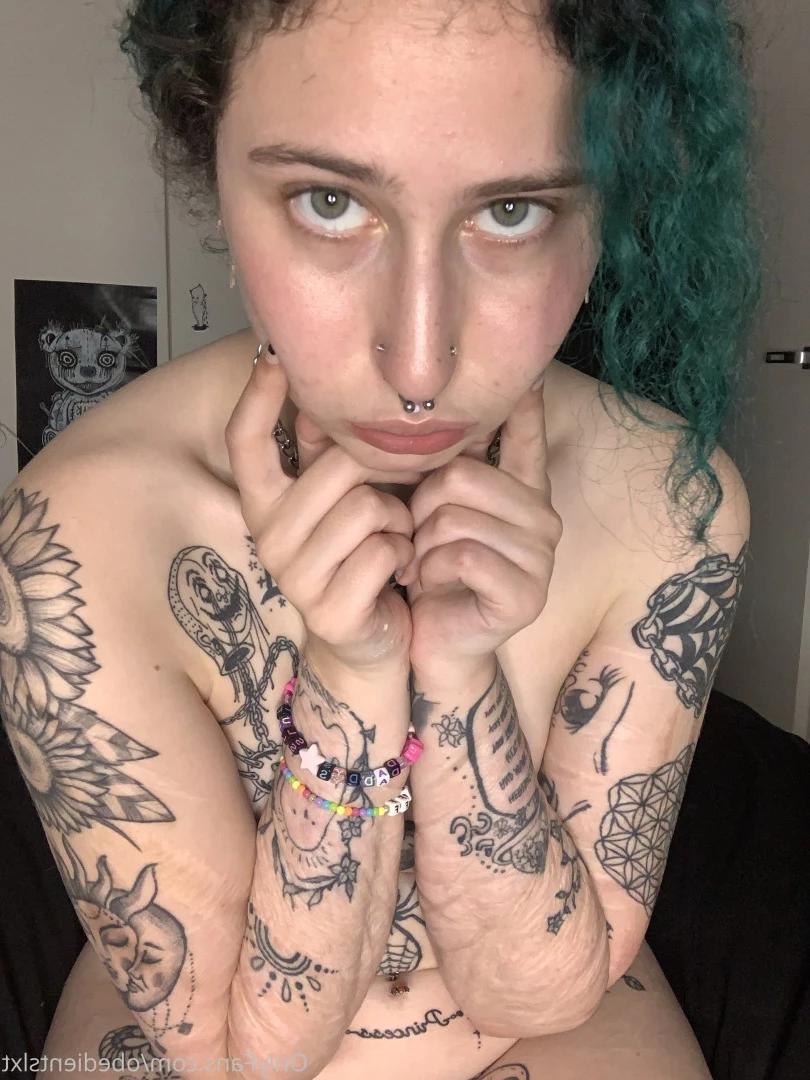 baby ☆ girl [ obedientslxt ] Onlyfans leaked photo 7349357 on Hotleaks.tv