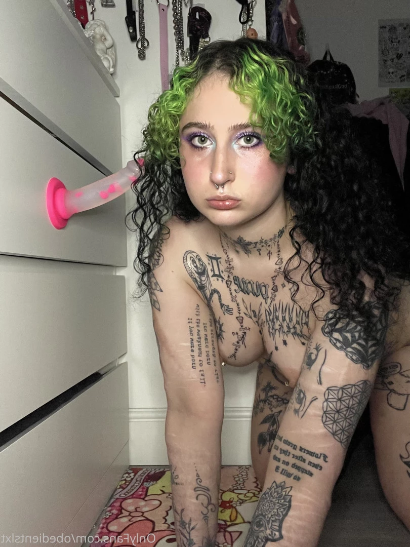 baby ☆ girl [ obedientslxt ] Onlyfans leaked photo 7357098 on Hotleaks.tv