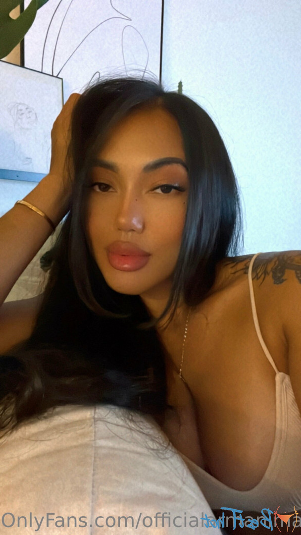 A Marie [ officialarmanimarie ] Onlyfans leaked photo 16704619 on Hotleaks.tv
