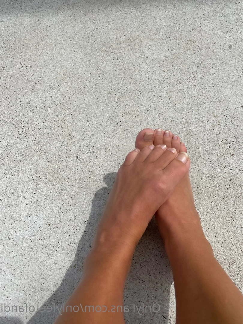 Andi [ onlyfeetofandi ] Onlyfans leaked photo 6988026 on Hotleaks.tv