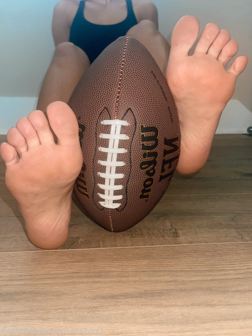Andi [ onlyfeetofandi ] Onlyfans leaked photo 6988619 on Hotleaks.tv