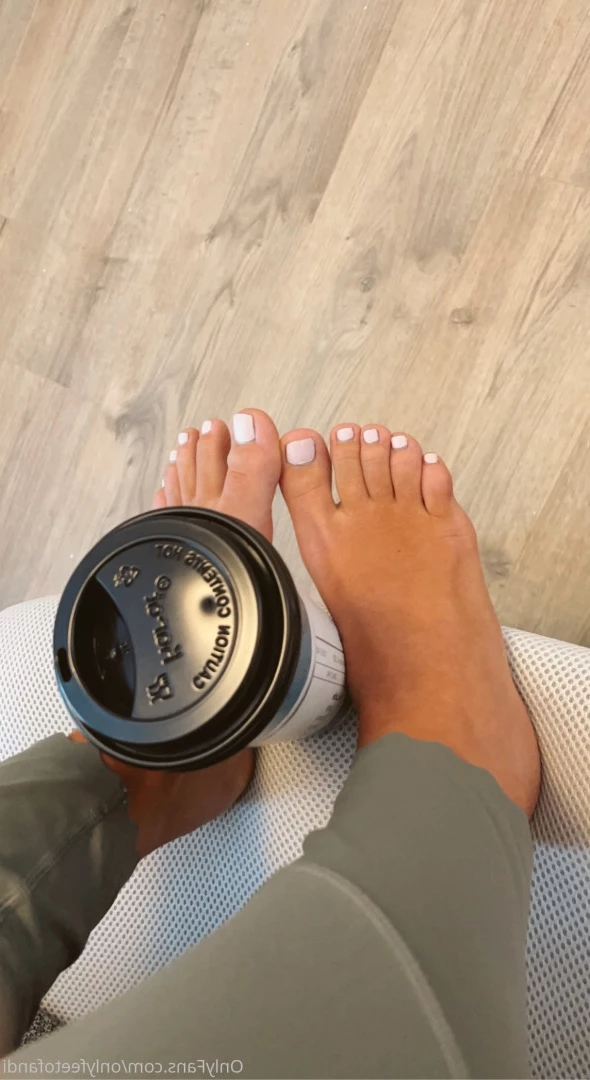 Andi [ onlyfeetofandi ] Onlyfans leaked photo 6989398 on Hotleaks.tv