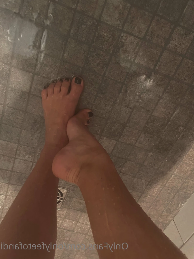 Andi [ onlyfeetofandi ] Onlyfans leaked photo 6989981 on Hotleaks.tv