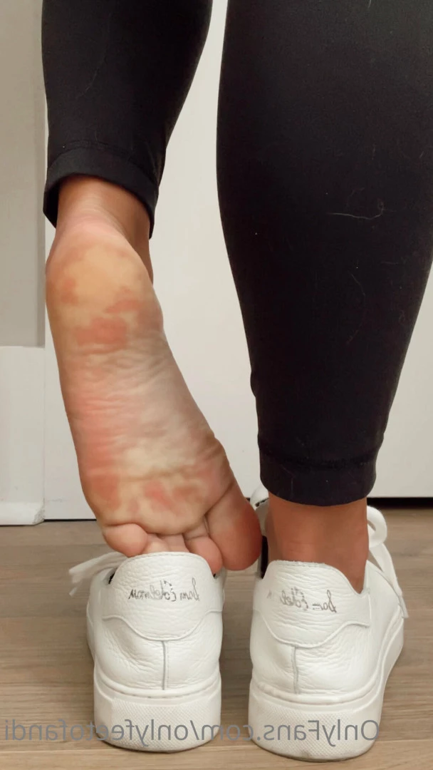 Andi [ onlyfeetofandi ] Onlyfans leaked photo 6990771 on Hotleaks.tv