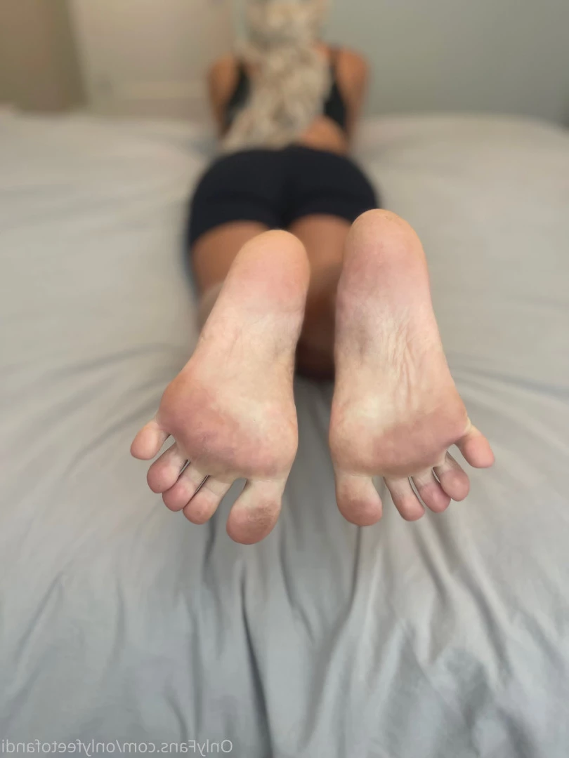 Andi [ onlyfeetofandi ] Onlyfans leaked photo 6991212 on Hotleaks.tv