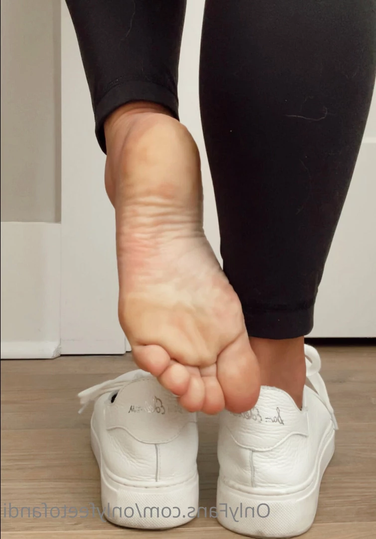 Andi [ onlyfeetofandi ] Onlyfans leaked photo 6991485 on Hotleaks.tv