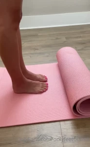 Andi [ onlyfeetofandi ] Onlyfans leaked video 7079460 on Hotleaks.tv