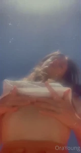 10541059