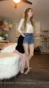 LilPrincess99 [ pantyhose_princess99 ] Onlyfans leaked video 18249043 on Hotleaks.tv