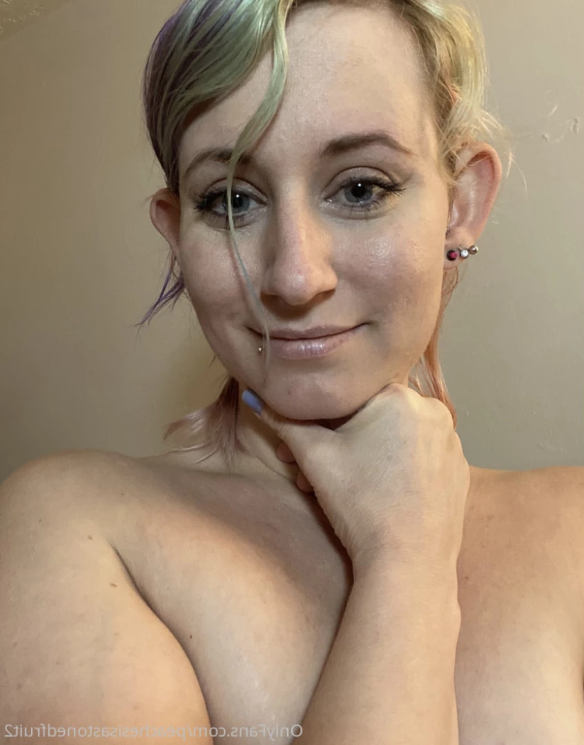 Peachesisastonedfruit2free [ peachesisastonedfruit2 ] Onlyfans leaked photo 7357960 on Hotleaks.tv