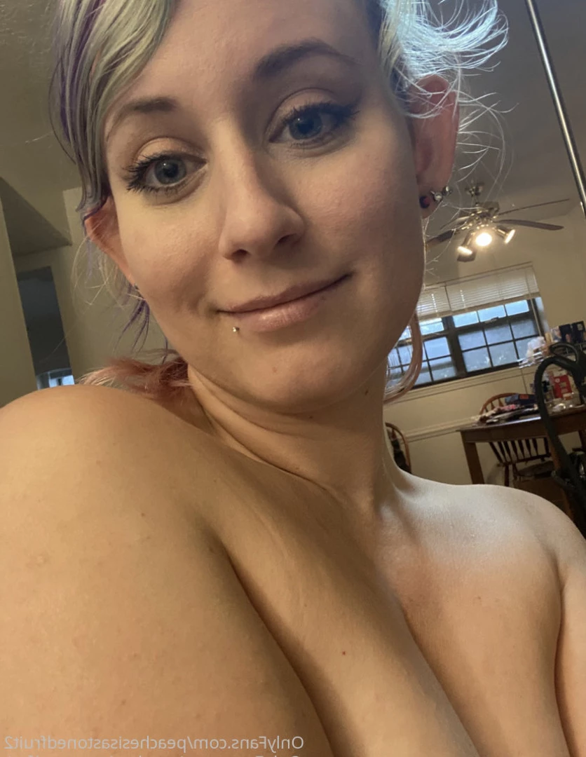 Peachesisastonedfruit2free [ peachesisastonedfruit2 ] Onlyfans leaked photo 7358551 on Hotleaks.tv