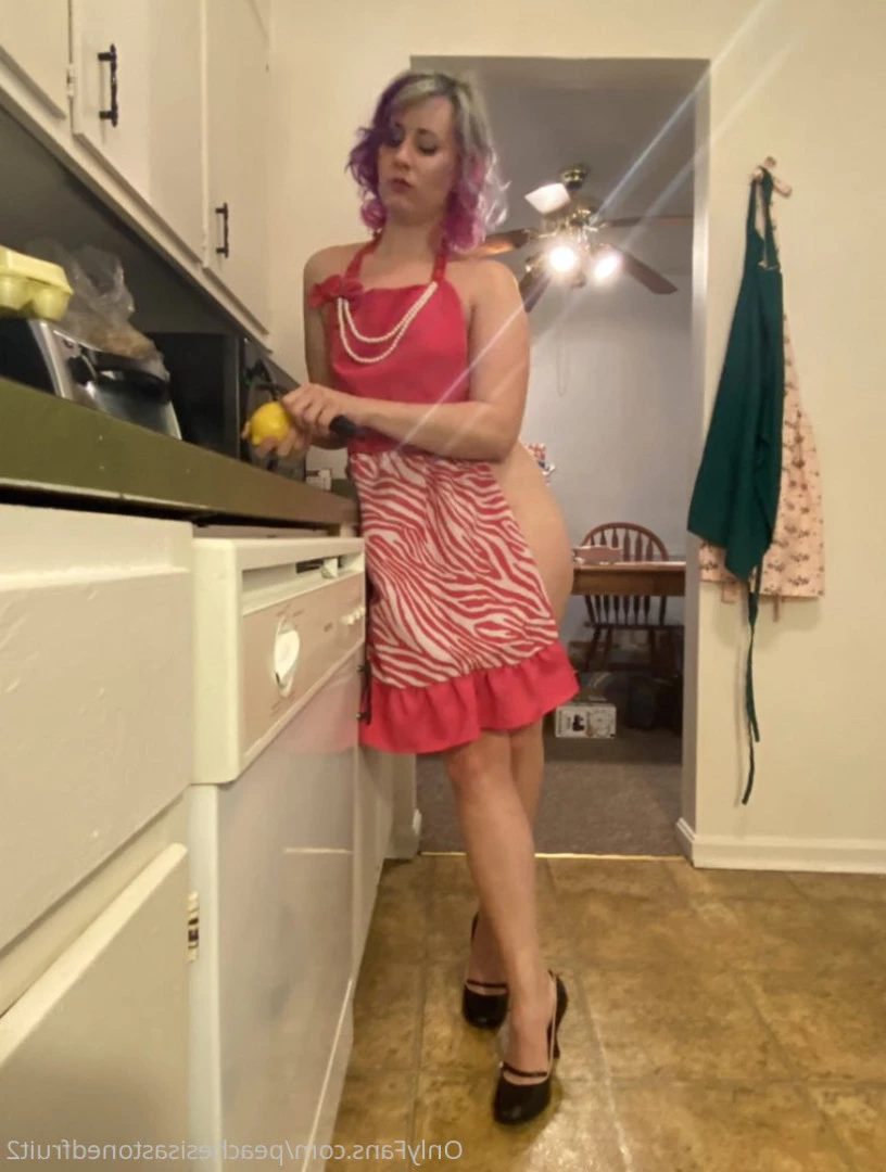 Peachesisastonedfruit2free [ peachesisastonedfruit2 ] Onlyfans leaked photo 7359052 on Hotleaks.tv