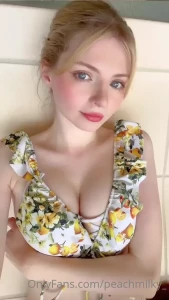 7067100