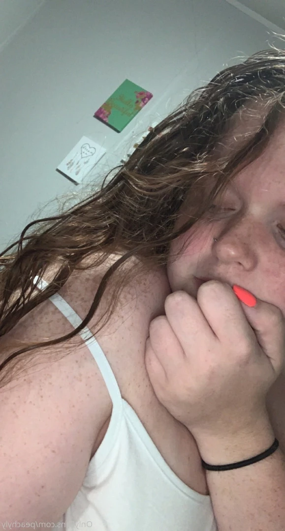 Aly☺️ [ peachyly ] Onlyfans leaked photo 7305279 on Hotleaks.tv