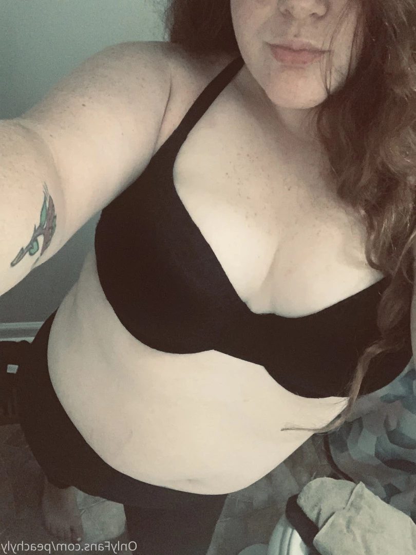 Aly☺️ [ peachyly ] Onlyfans leaked photo 7305318 on Hotleaks.tv