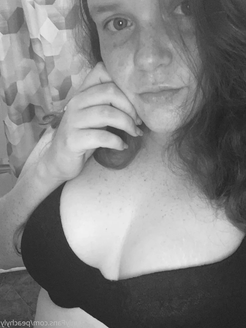 Aly☺️ [ peachyly ] Onlyfans leaked photo 7305349 on Hotleaks.tv