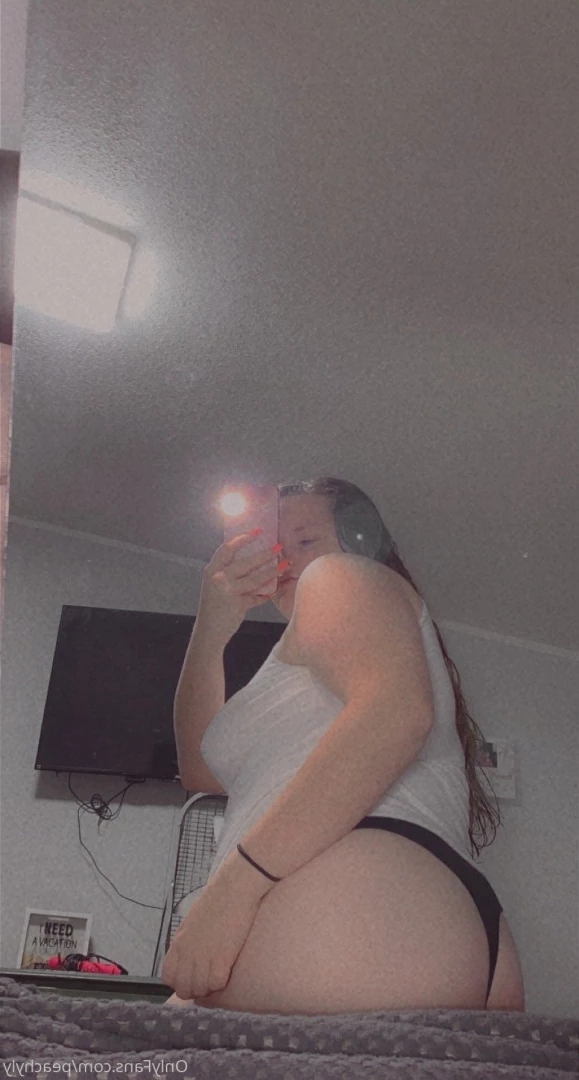 Aly☺️ [ peachyly ] Onlyfans leaked photo 7305410 on Hotleaks.tv