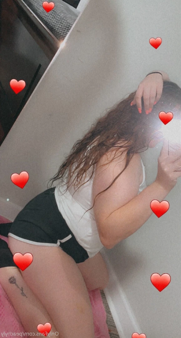 Aly☺️ [ peachyly ] Onlyfans leaked photo 7305457 on Hotleaks.tv