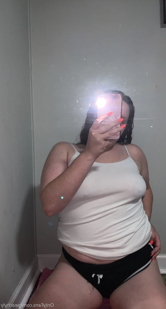 Aly☺️ [ peachyly ] Onlyfans leaked photo 7305608 on Hotleaks.tv
